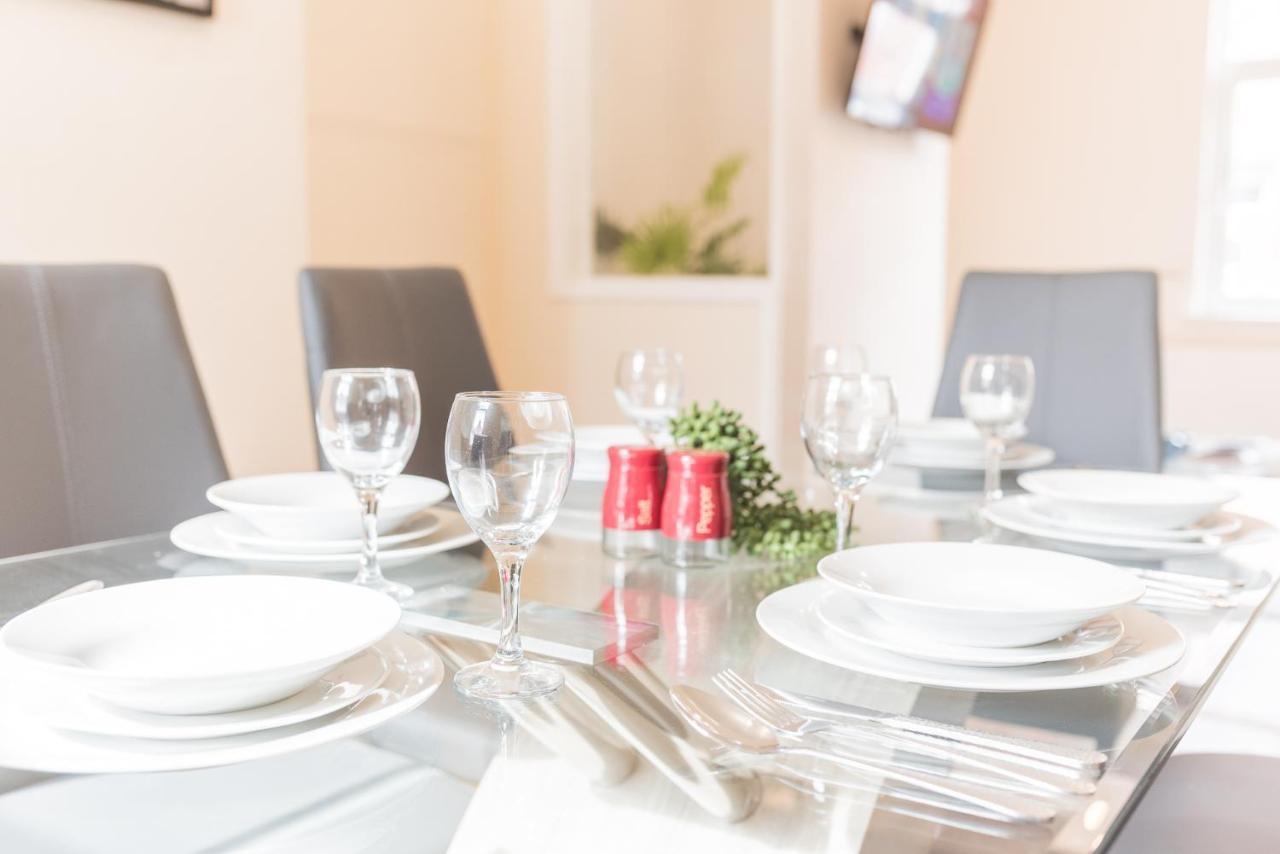 *King Bed* Luxury City Centre House 배로우인퍼니스 외부 사진