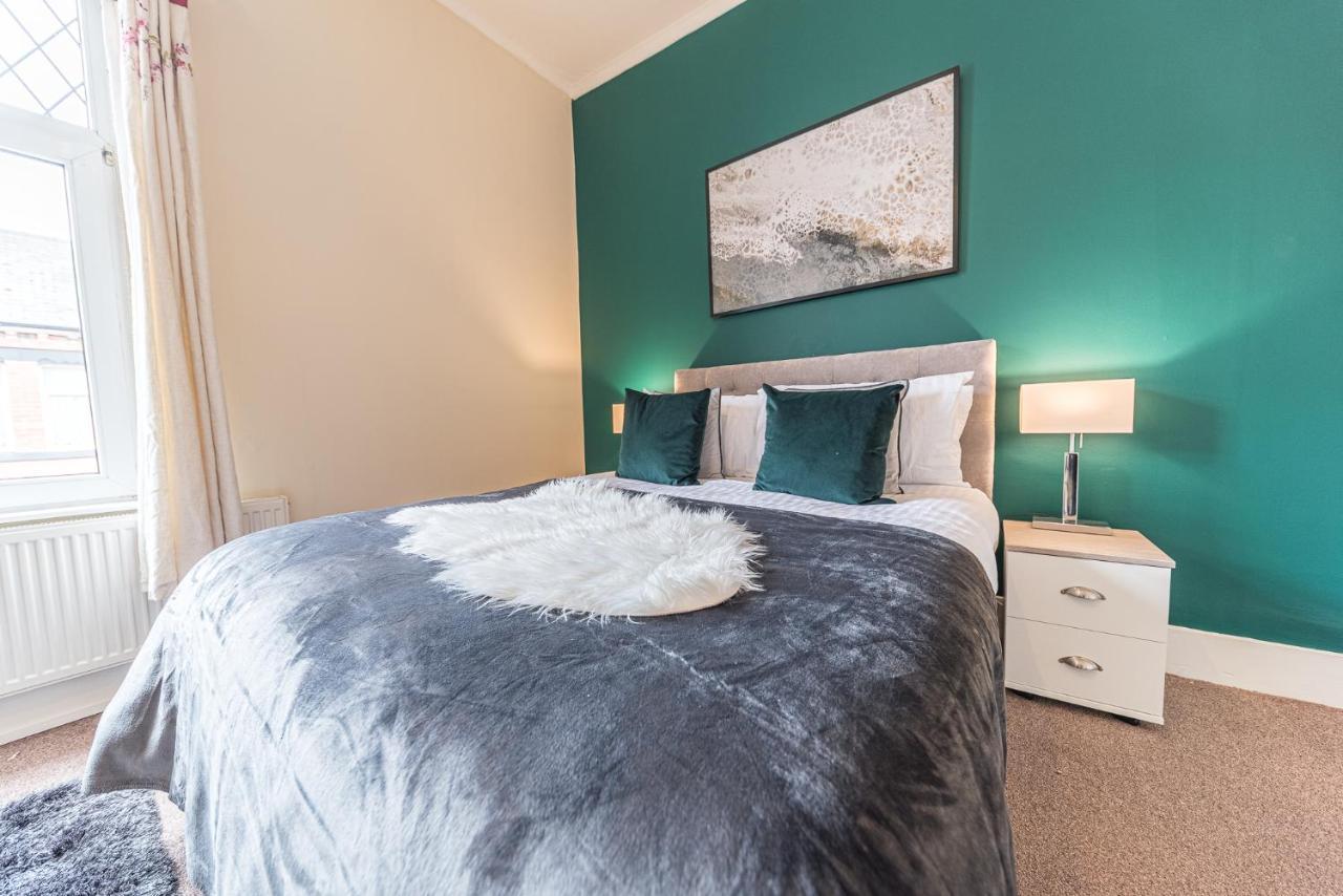 *King Bed* Luxury City Centre House 배로우인퍼니스 외부 사진