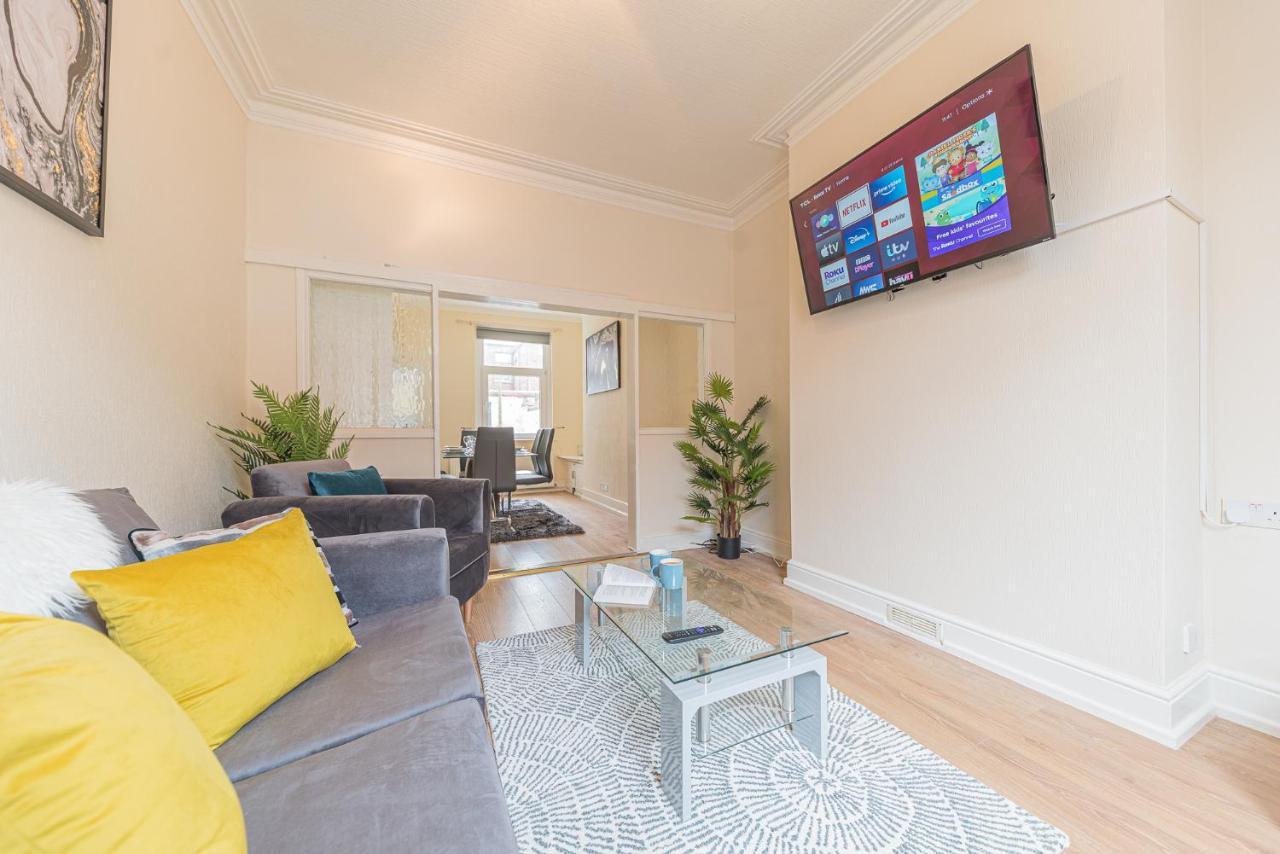 *King Bed* Luxury City Centre House 배로우인퍼니스 외부 사진