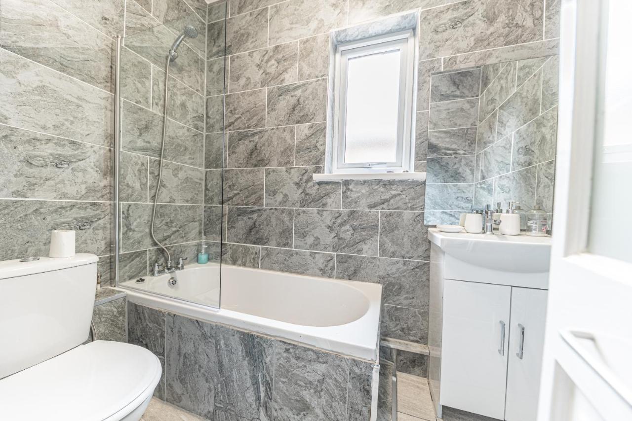 *King Bed* Luxury City Centre House 배로우인퍼니스 외부 사진